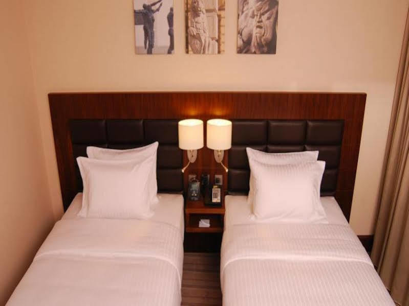 Hotel Hilton Garden 4*